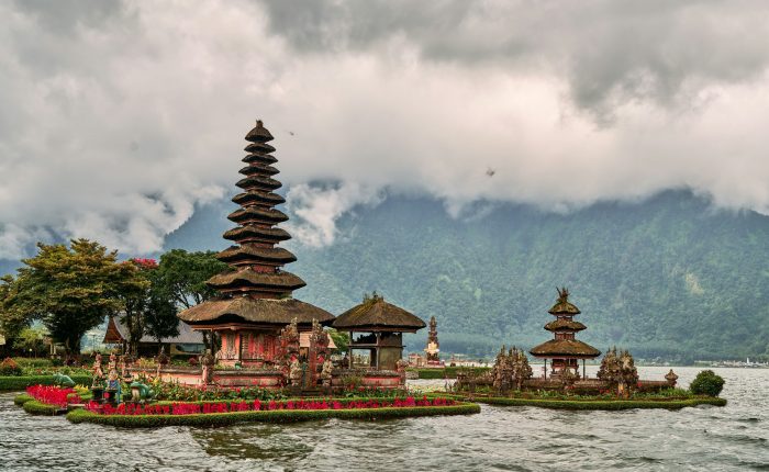 bedugul-norbert-braun-unsplash