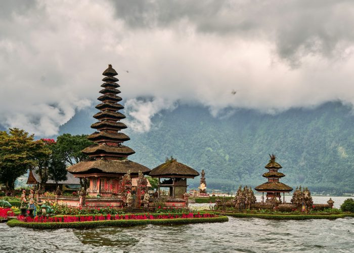 bedugul-norbert-braun-unsplash