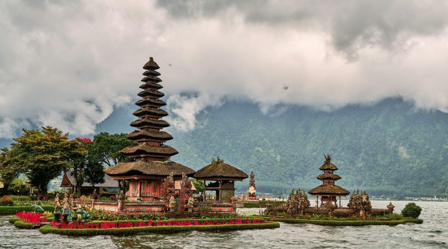 bedugul-norbert-braun-unsplash