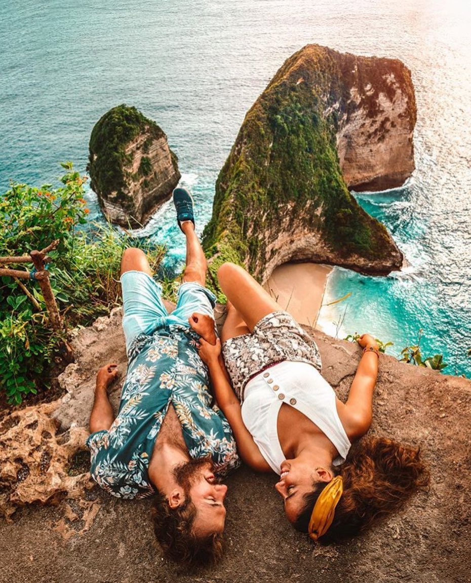 Nusa penida kelingking beach