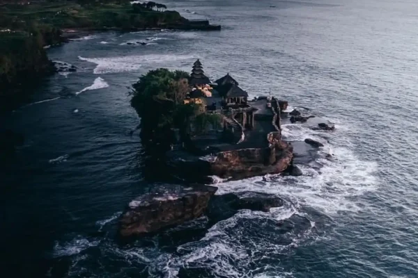 5-Days Bali: From Peaceful Highlands to Majestic Sea Temples